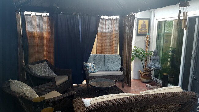 Summer Patio - 600 Rainier Way
