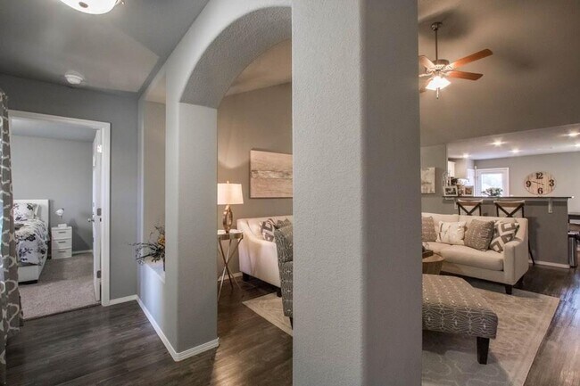 Foto del edificio - Wonderful and Spacious Rental Opportunity.