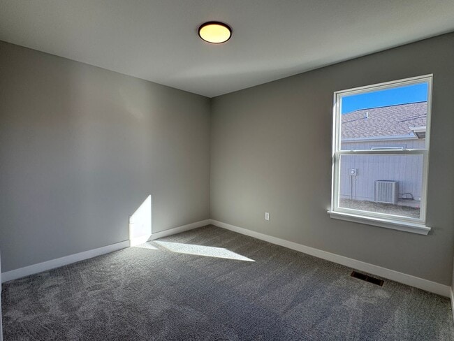 Foto del edificio - {31750} Brand New Ranch Home + 3 Car Garage + Unfinished Basement