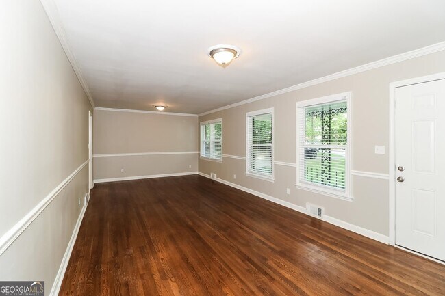 Building Photo - 1177 Valerie Woods Dr