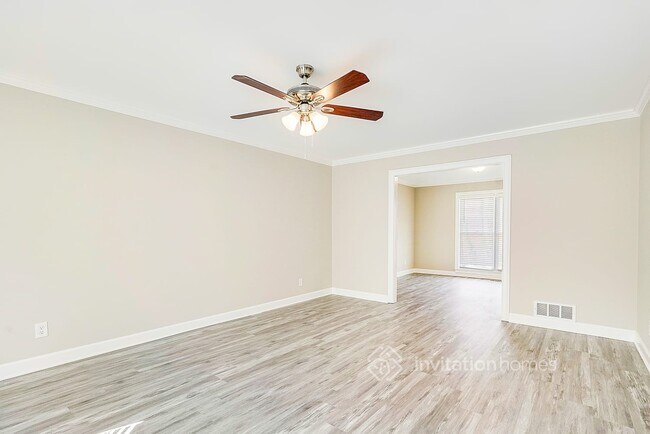 Building Photo - 116 Roe Hampton Ln SW