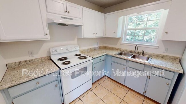Foto del edificio - 903 W Adams St