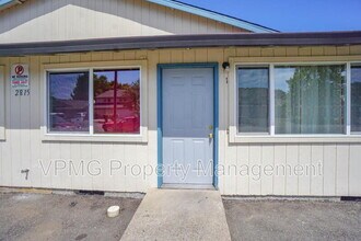 Building Photo - 2815 Caples Ave