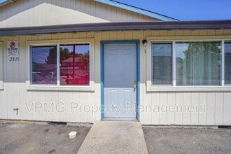 Building Photo - 2815 Caples Ave