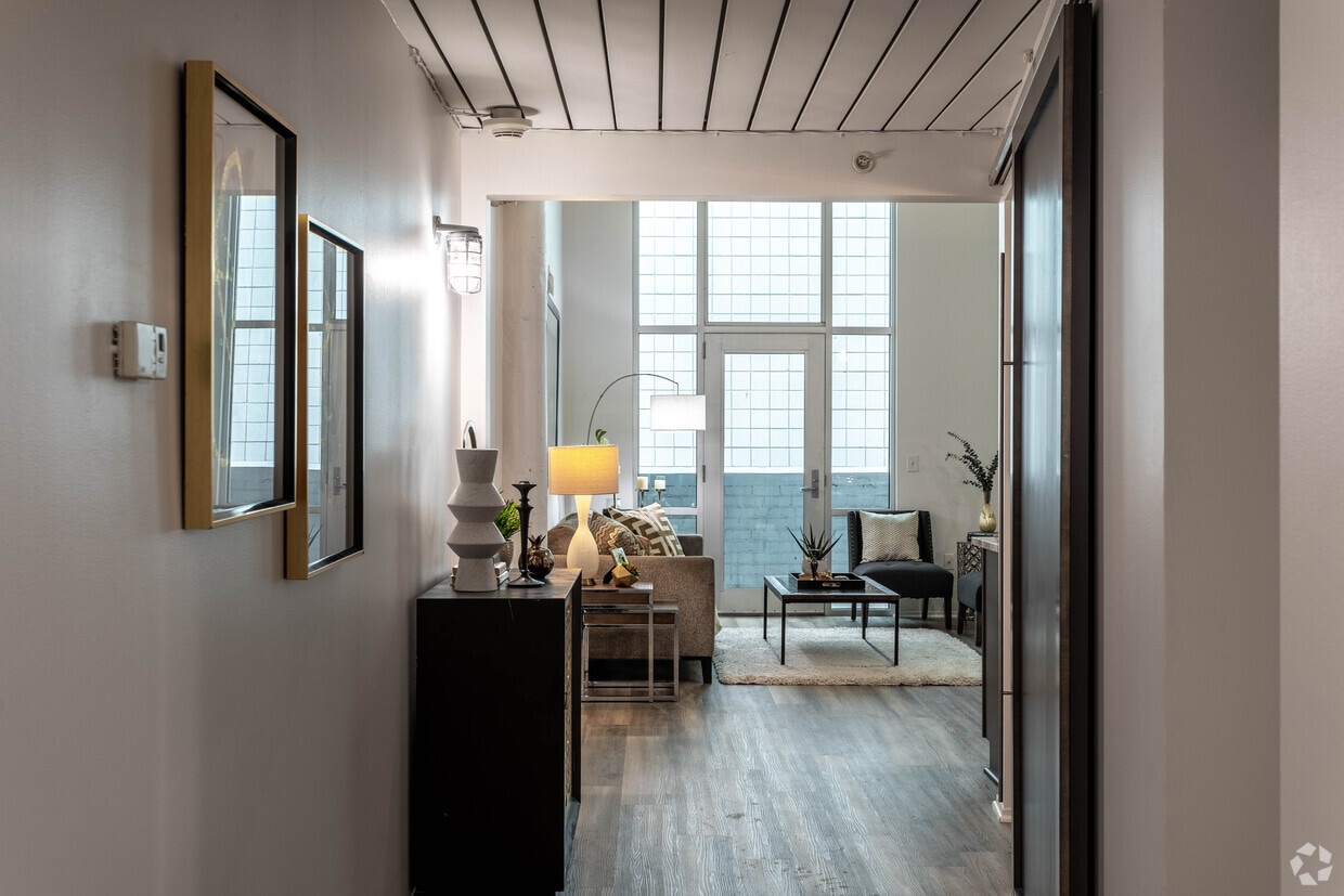 Sixty Spring - 60 E Spring St Columbus, OH 43215 | Apartments.com