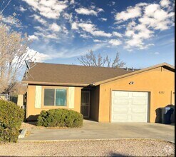 Building Photo - 6131 N Buckboard Dr