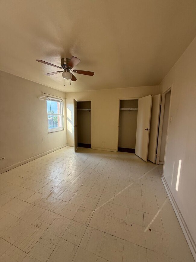 Foto del edificio - Top Floor 2 Bedroom unit in Shadyside
