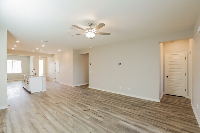 Foto del edificio - 11482 W Camden Dr