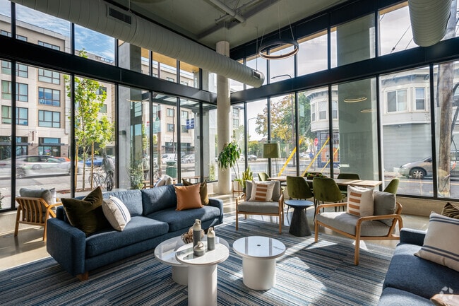 Lobby - Aquatic Ashby Apartments