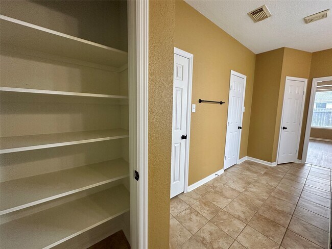 Foto del edificio - 14734 Harvest Chase Ct