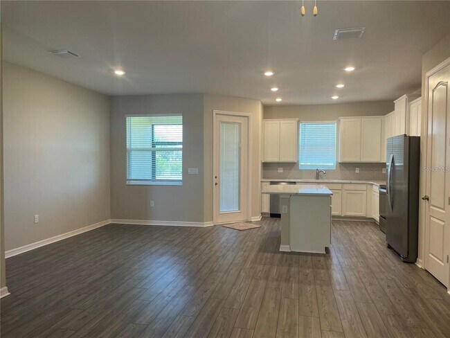 Building Photo - 11336 Cay Spruce Wy