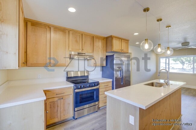 Building Photo - 14 Larkfield Maples Ct