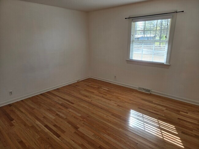 dormitorio principal - 10025 N Oak St