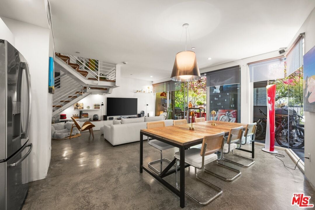 Foto principal - 2400 Corinth Ave