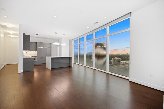 Foto del edificio - 4521 San Felipe St