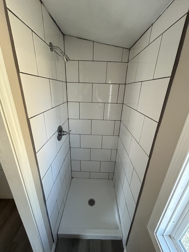 Foto del edificio - 820 Depot St