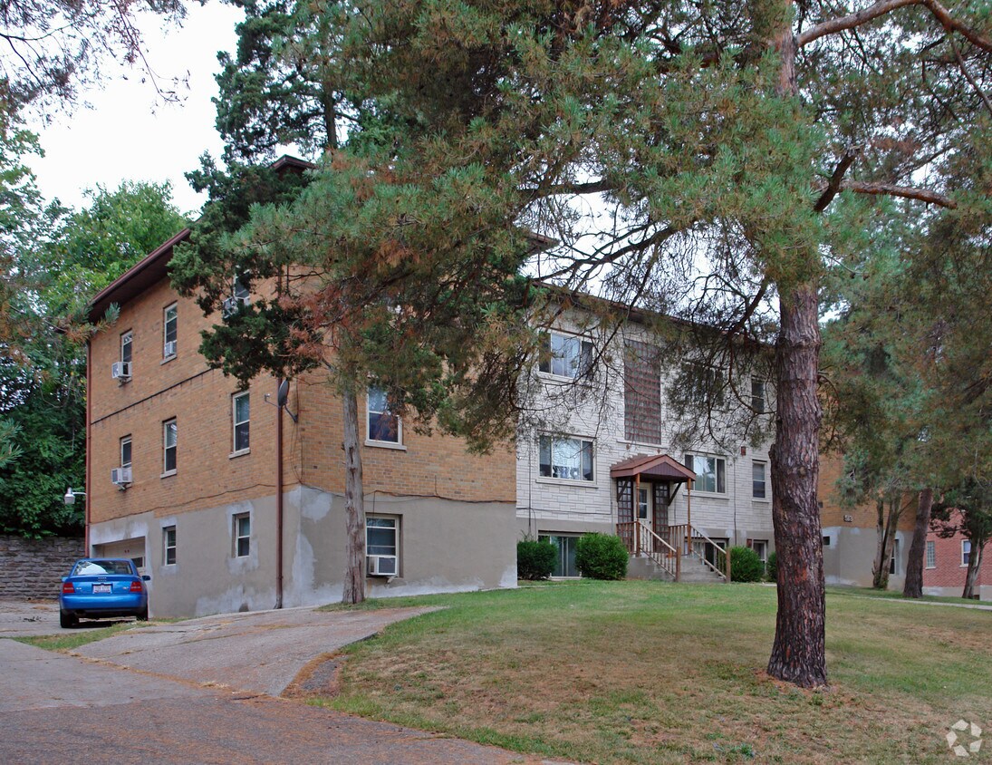 Building Photo - 513 St Joseph Ln