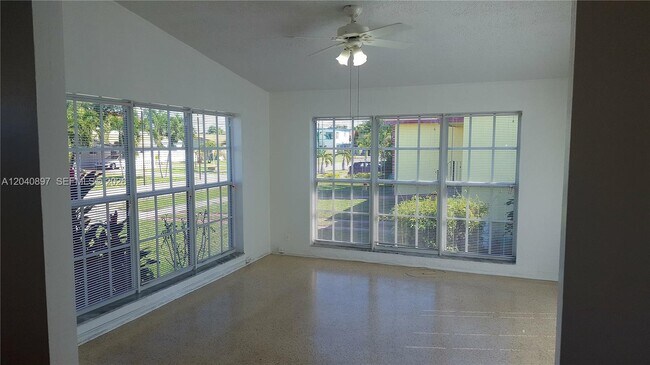 Building Photo - 7900 SW 22nd St