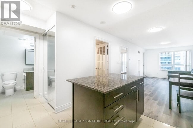 Building Photo - 809 - 60 SOUTH TOWN CENTRE BOULEVARD