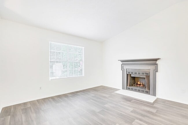 Building Photo - 5410 Forest Downs Cir