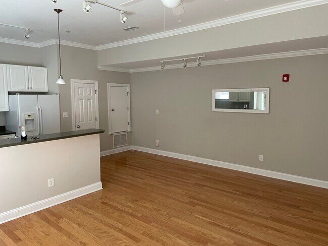 Living Room / Kitchen - 212 Walnut St