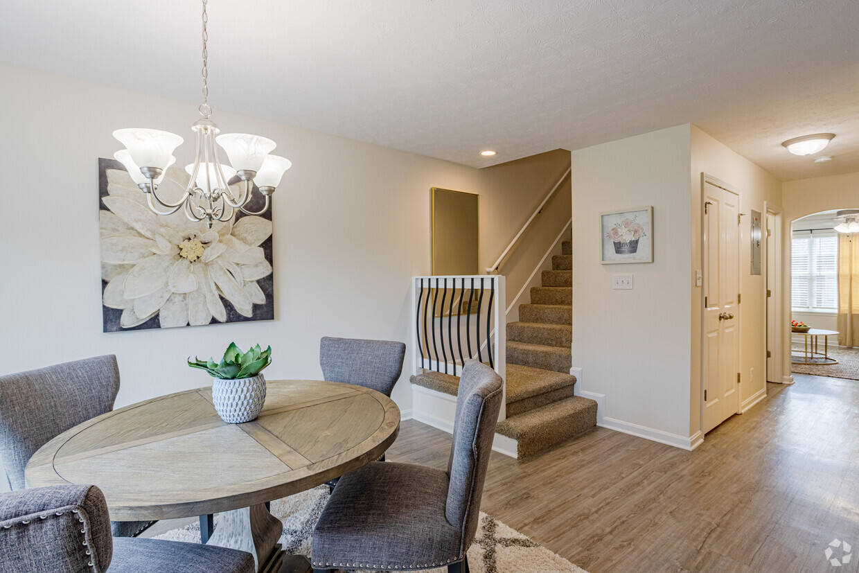 Foto principal - Ashton Park Townhomes