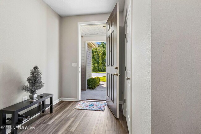 Foto del edificio - 13428 Brookwater Dr