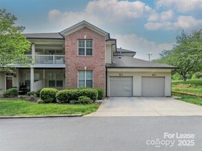 Building Photo - 7204 Michaels Landing Dr