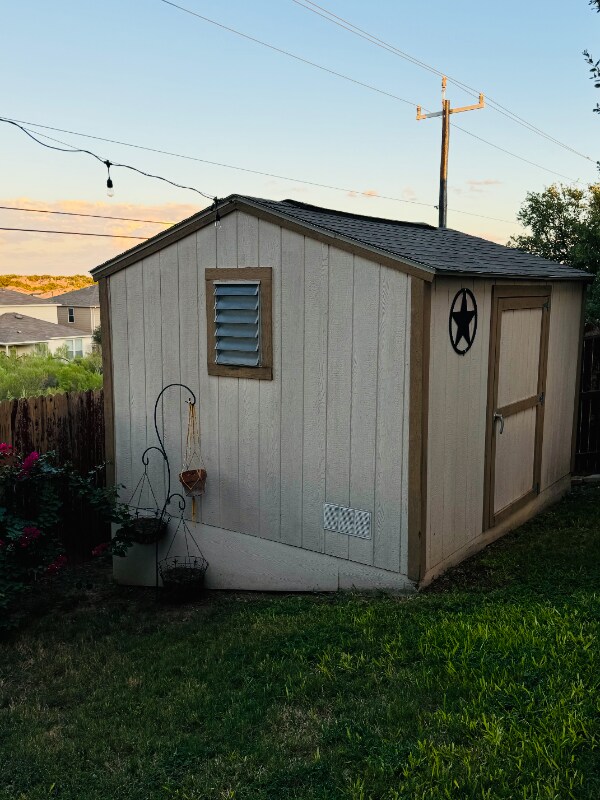 Building Photo - 3218 Comal Springs