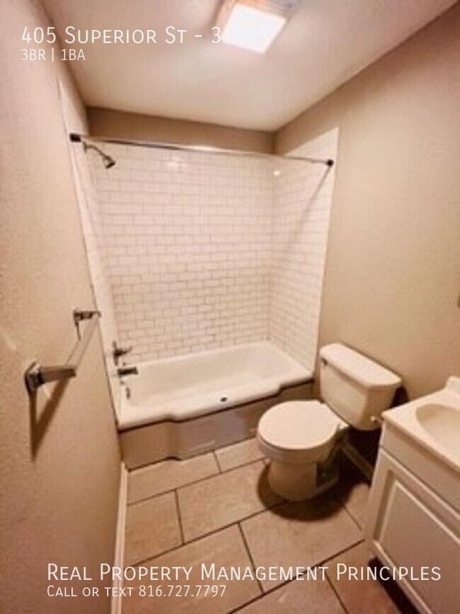 Foto del edificio - Quaint 3 bedroom in a quiet neighborhood