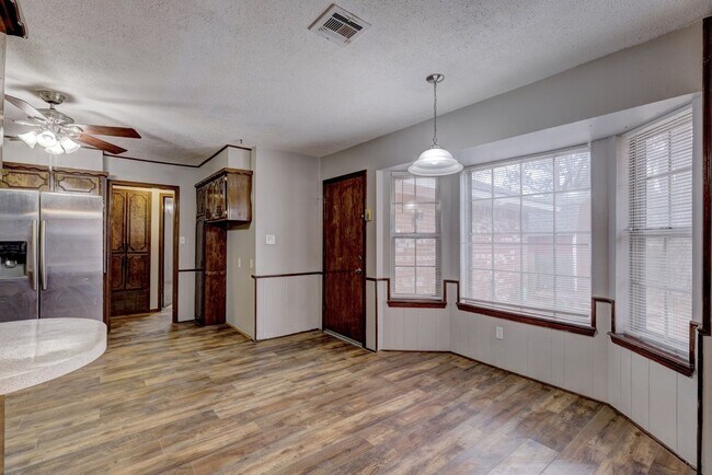 Foto del edificio - Beautiful 3 bed house in Norman
