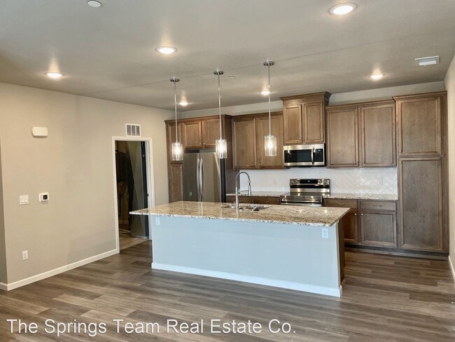 Building Photo - 2 br, 2 bath House - 3760 Presidio Point #104