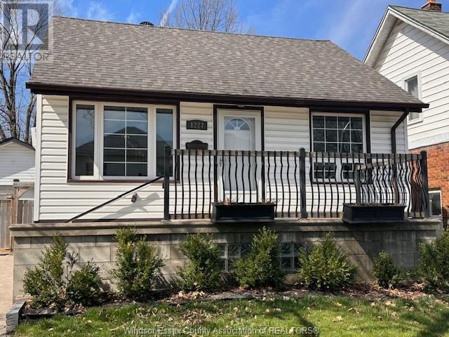 Primary Photo - 1227 Curry Ave