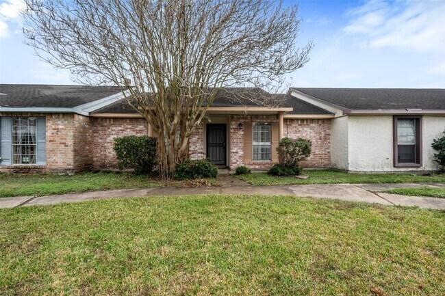 Foto del edificio - 6827 Chasewood Dr