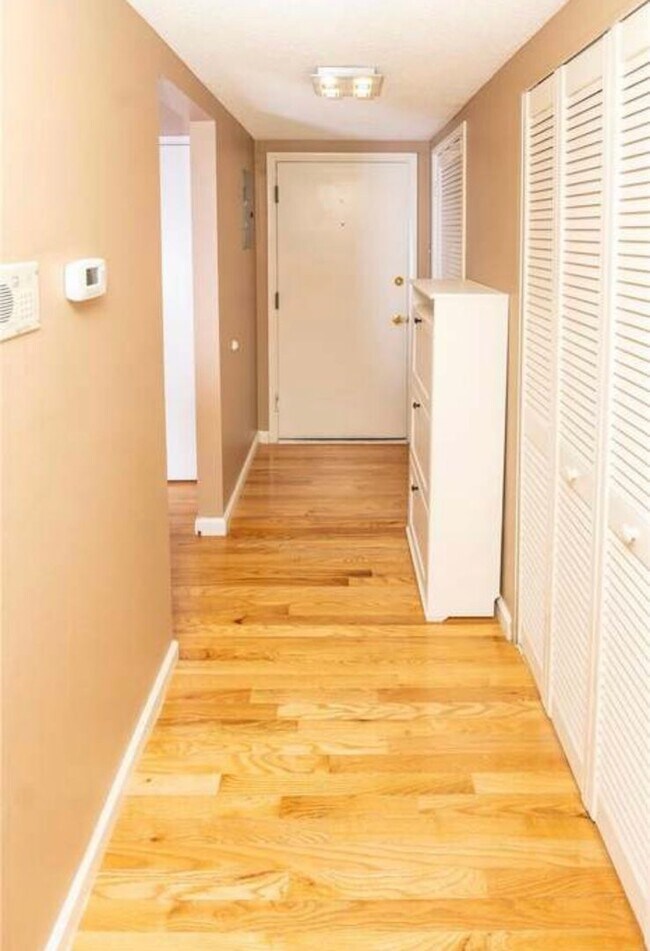 Foto del edificio - 4355 Maryland Ave