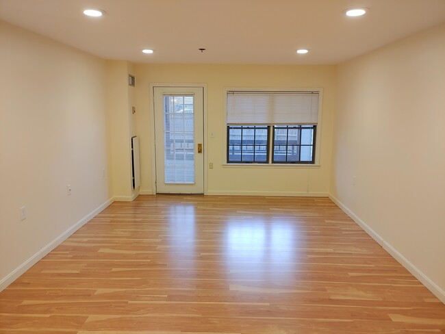 Foto del edificio - 324 Washington St