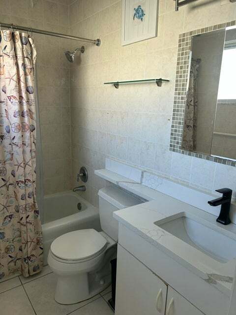 Foto del edificio - 3240 NE 16th St