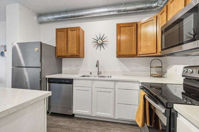 Building Photo - Pullman Lofts
