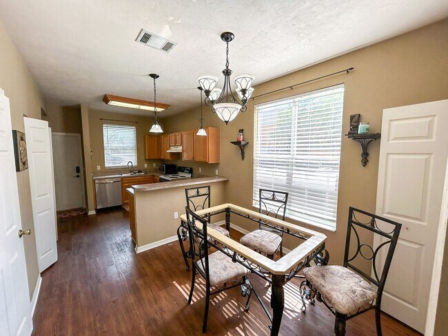 Foto del edificio - Kensington North #1203