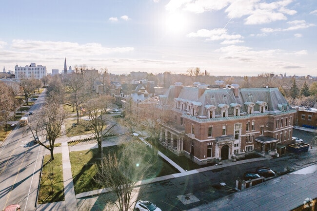 Building Photo - The Goodyear Mansion & Residences