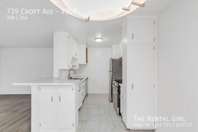 Foto del edificio - 739 Croft Ave