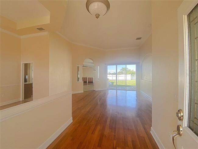 Building Photo - 246 Terranova Blvd