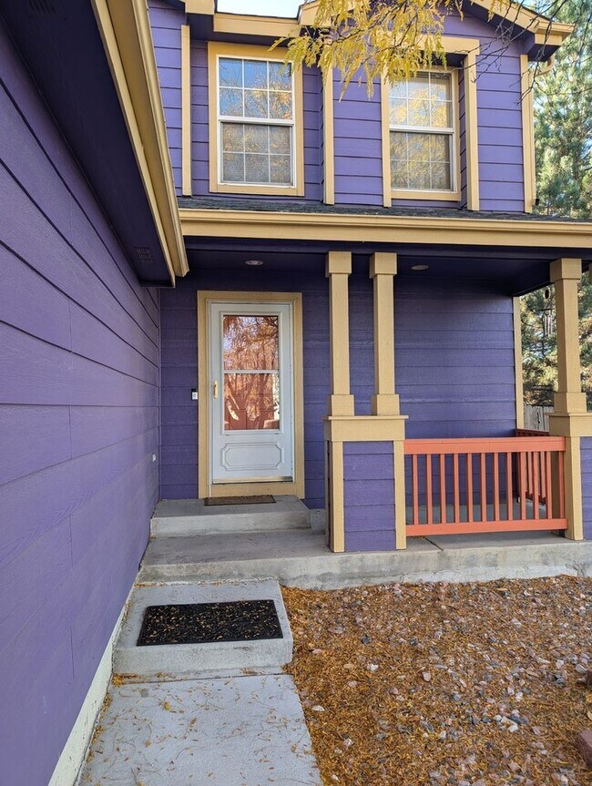 Building Photo - 5 Bedroom Single Family Home in Denver