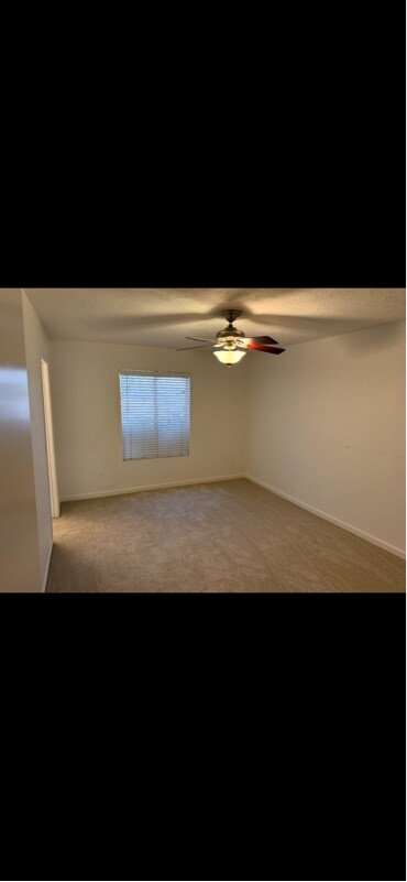 Foto del edificio - 807 W Palomino Dr