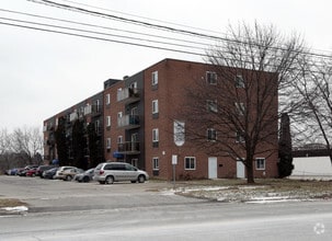 Building Photo - 38 Dawson Road Apartments