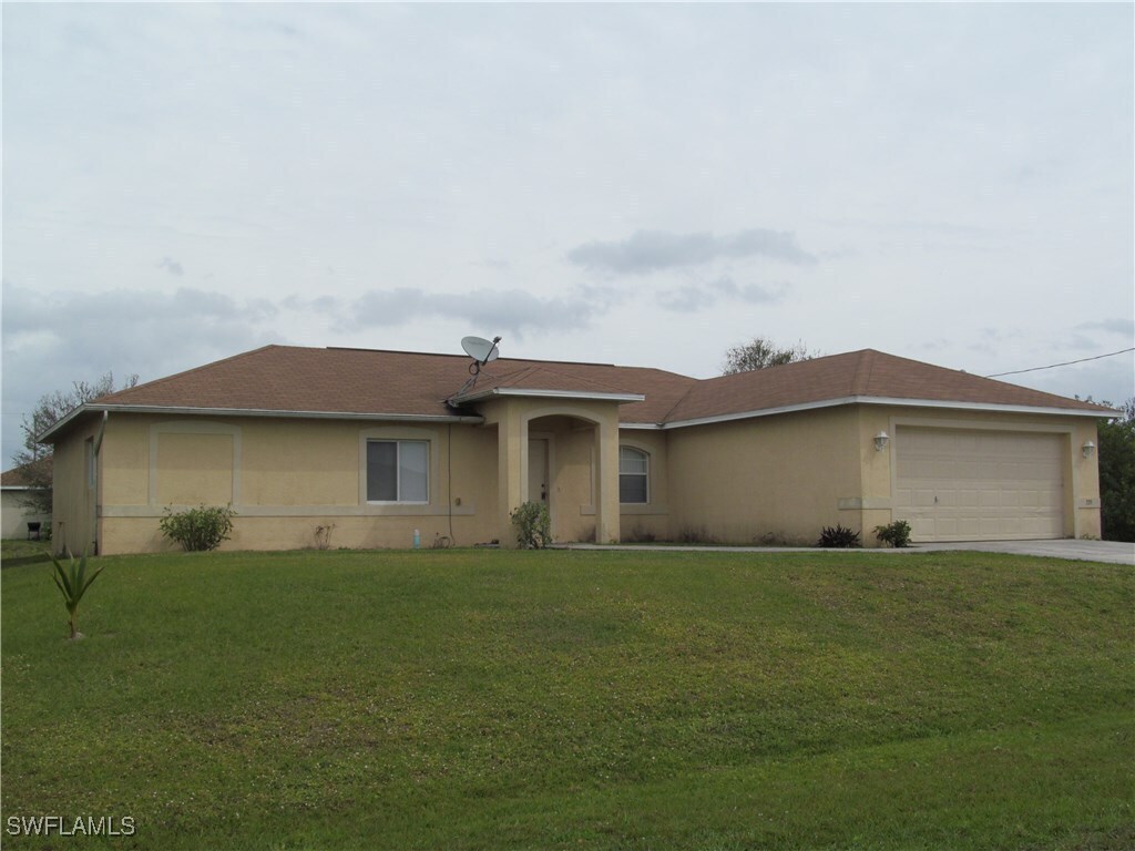 Foto principal - 335 Pinehurst Ave