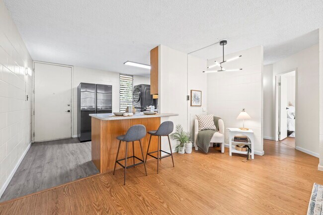 Foto del edificio - 95-269-269 Waikalani Dr