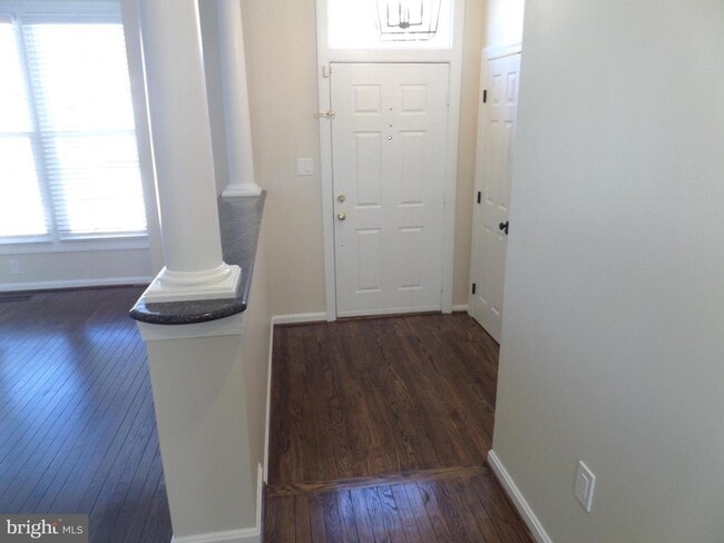 Building Photo - 2254 Journet Dr