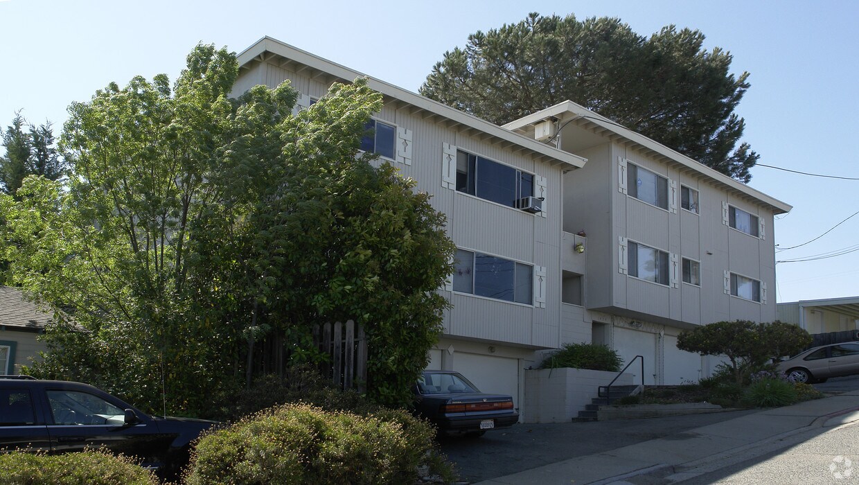 Foto del edificio - 1434 Loeffler Ln