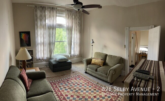 Foto del edificio - 826 Selby Ave